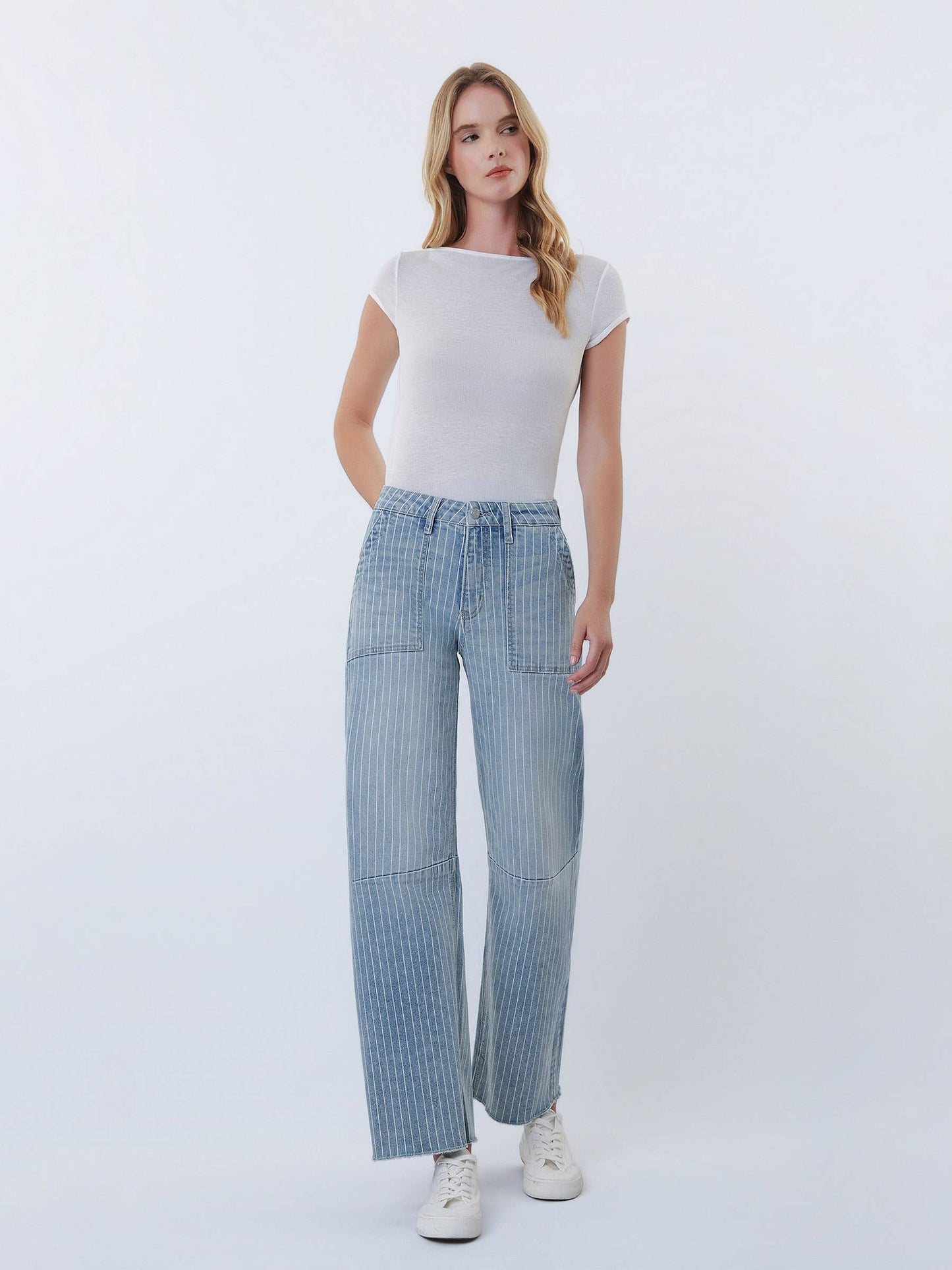 HIGH RISE STRIPED RAW HEM CROP BARREL JEANS V3811STR