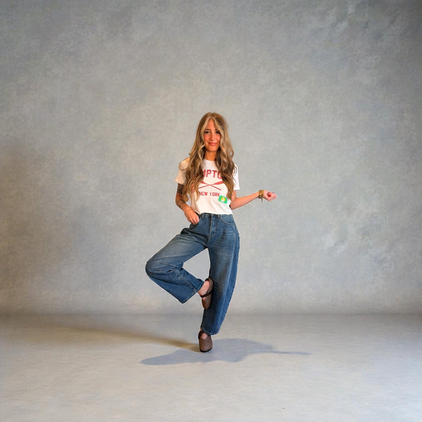 HIGH RISE STRIPED RAW HEM CROP BARREL JEANS V3811STR