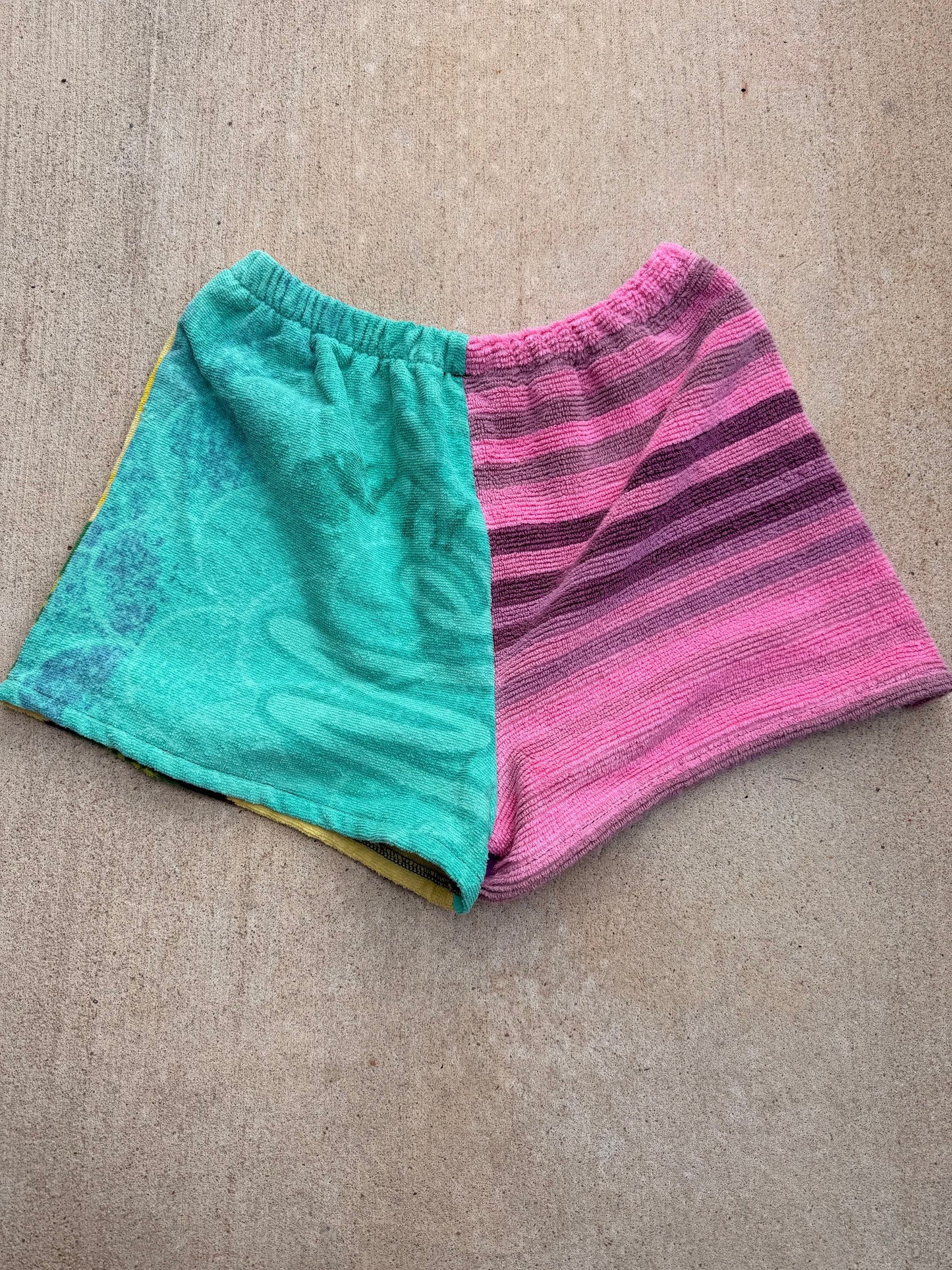 Over Dyed Towel Short Bundle