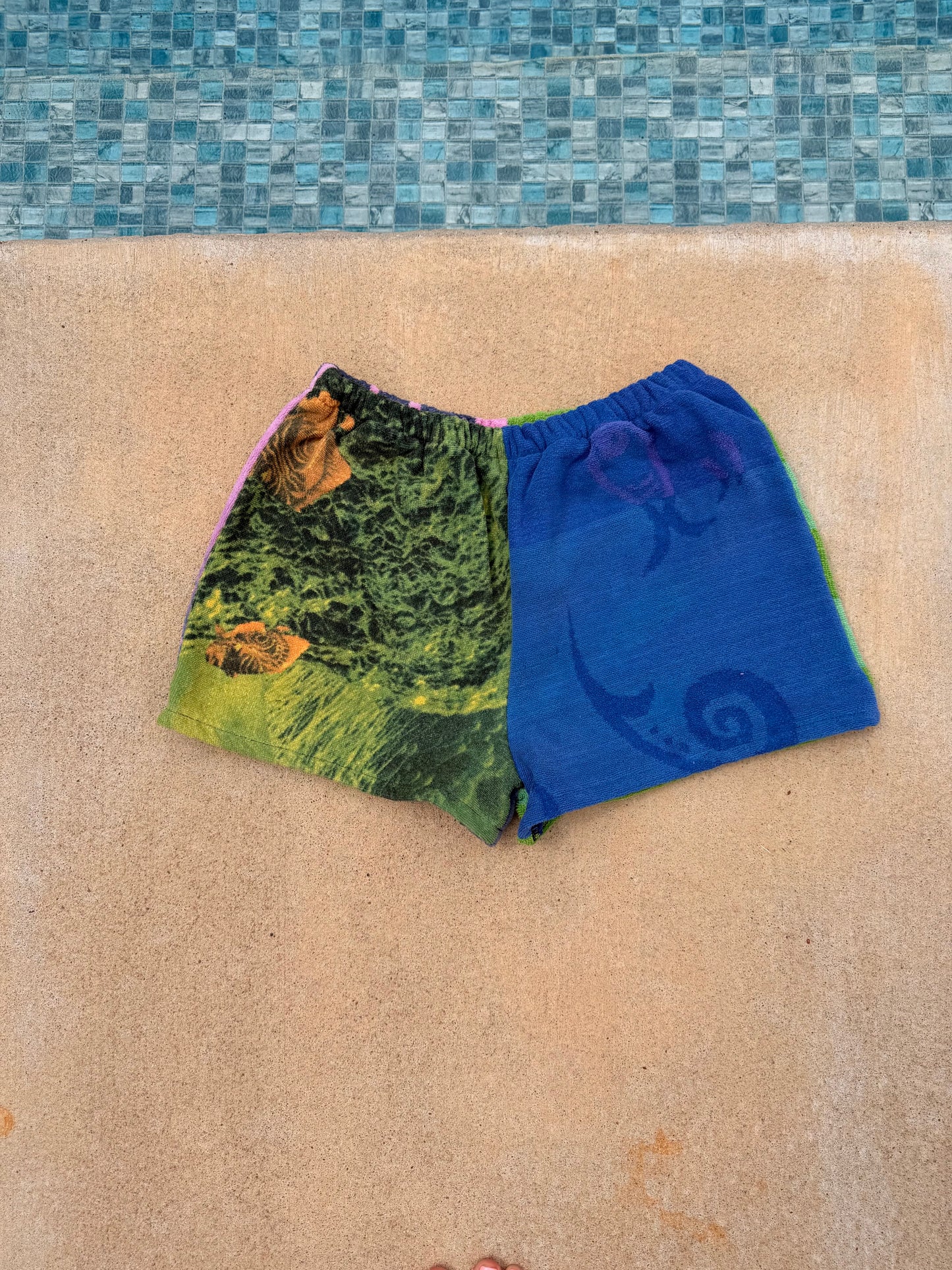 Over Dyed Towel Short Bundle