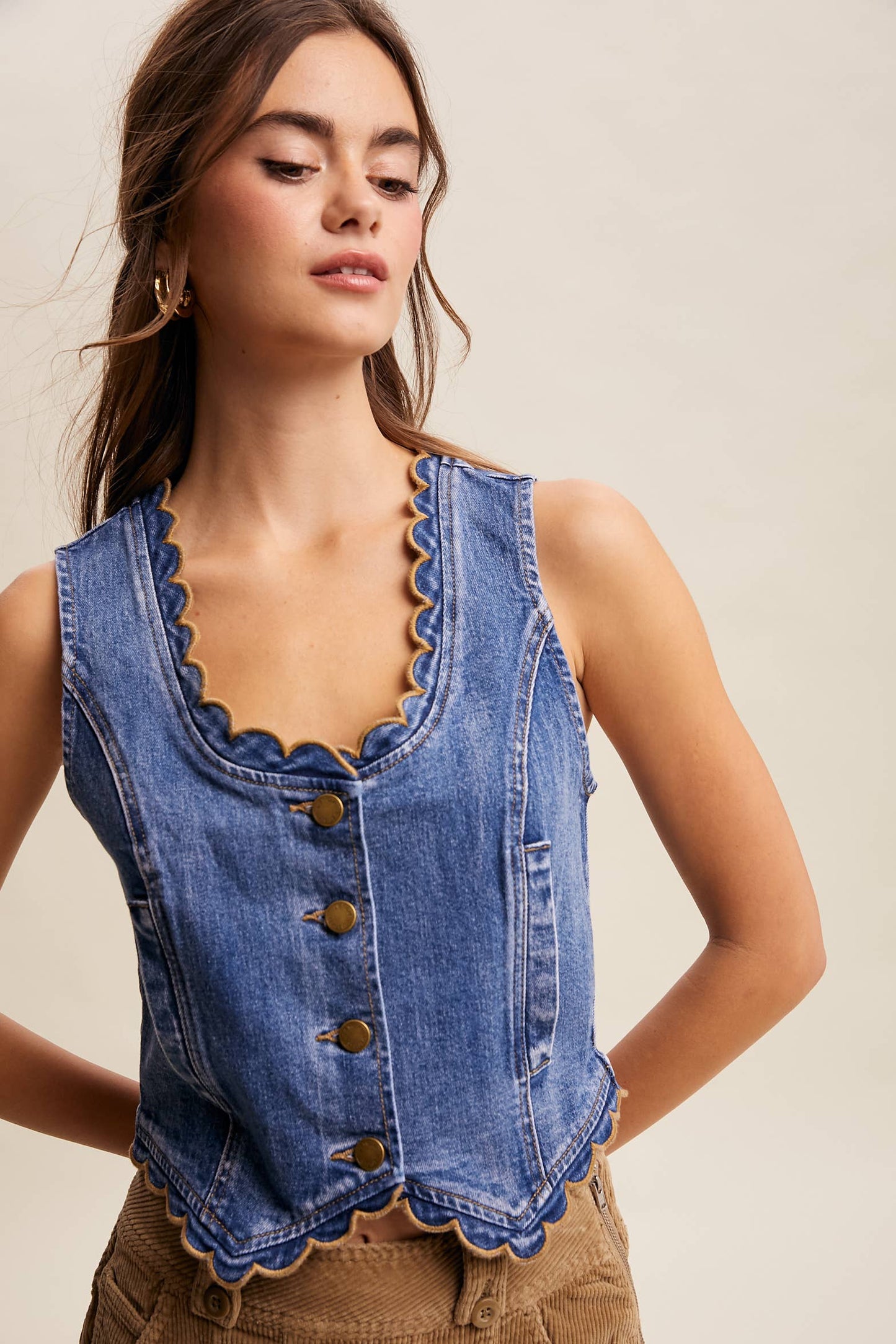 Scallop Trim Stretch Denim Vest LVT030